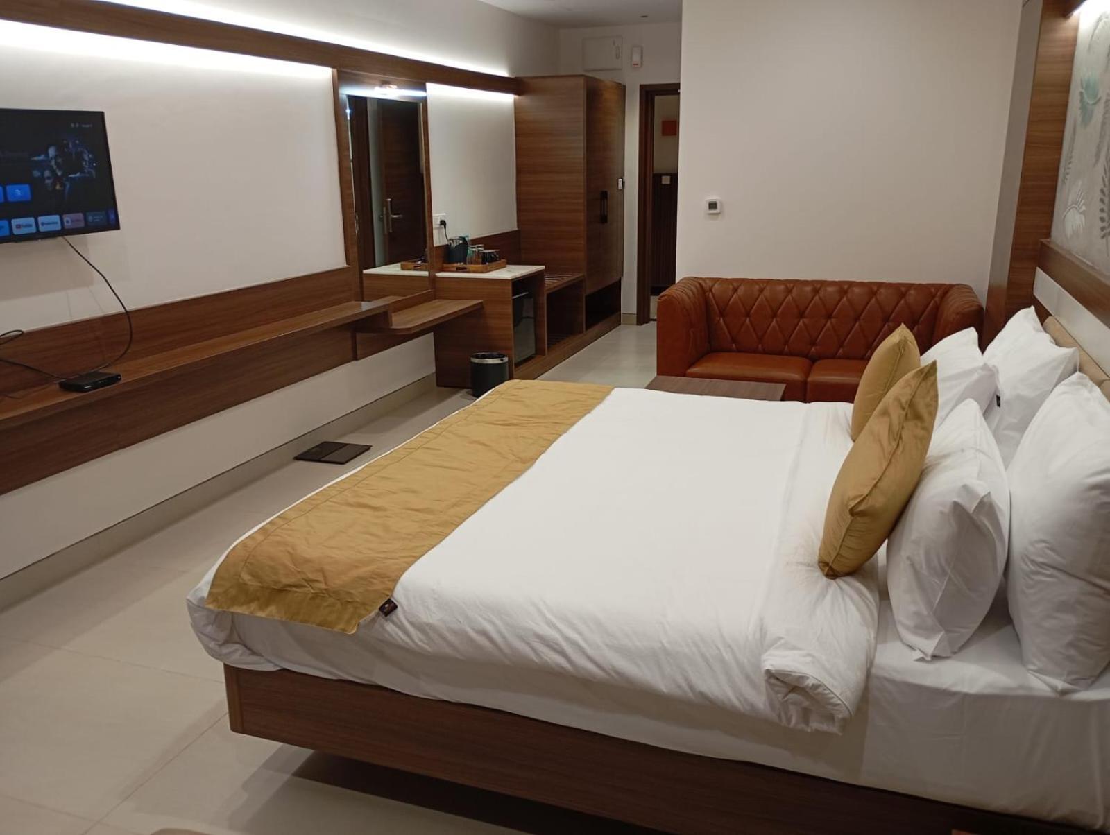 Highland Hotel 班加罗尔 外观 照片
