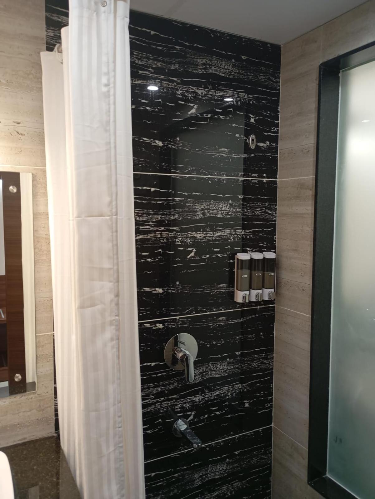 Highland Hotel 班加罗尔 外观 照片