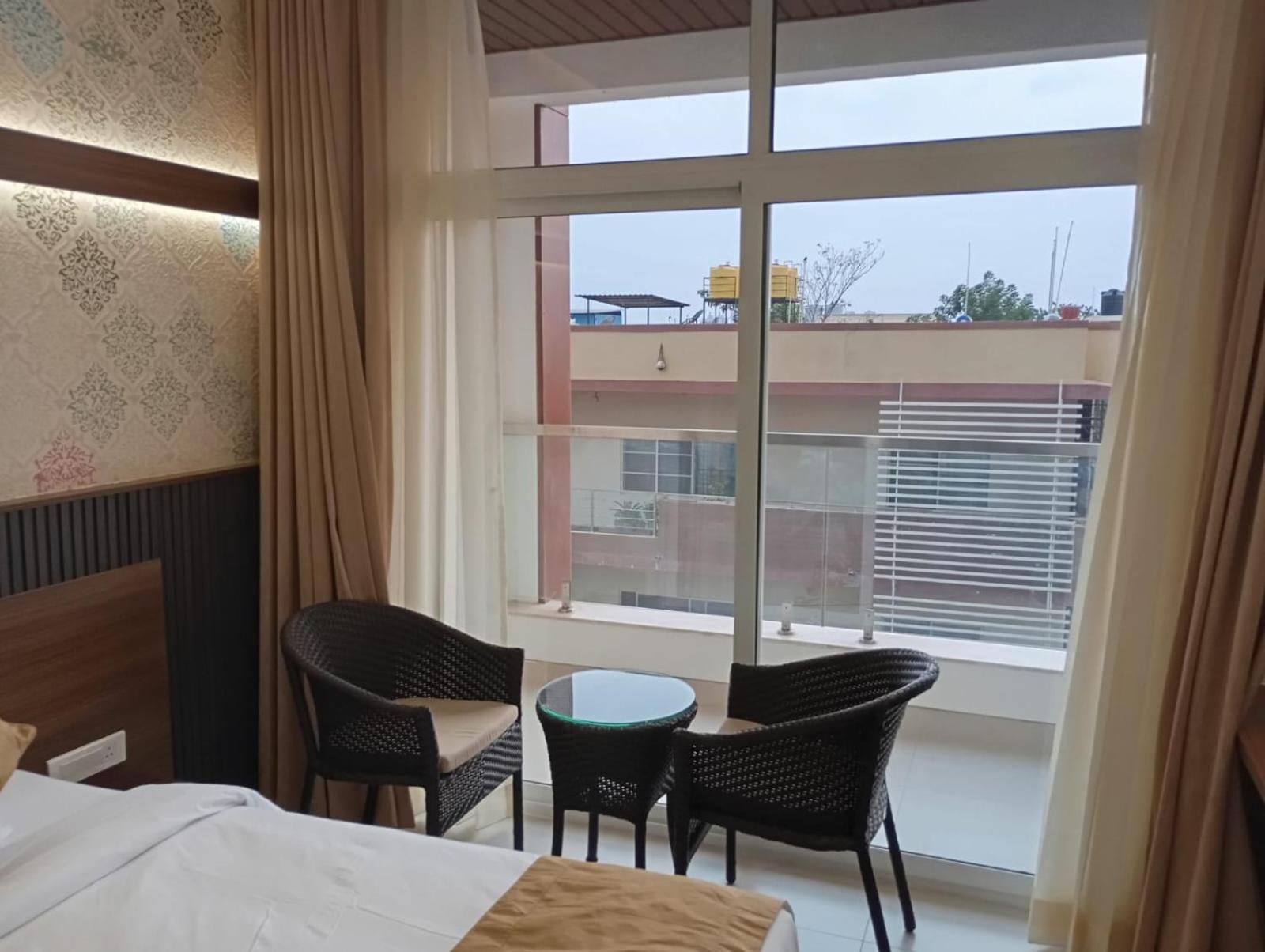 Highland Hotel 班加罗尔 外观 照片