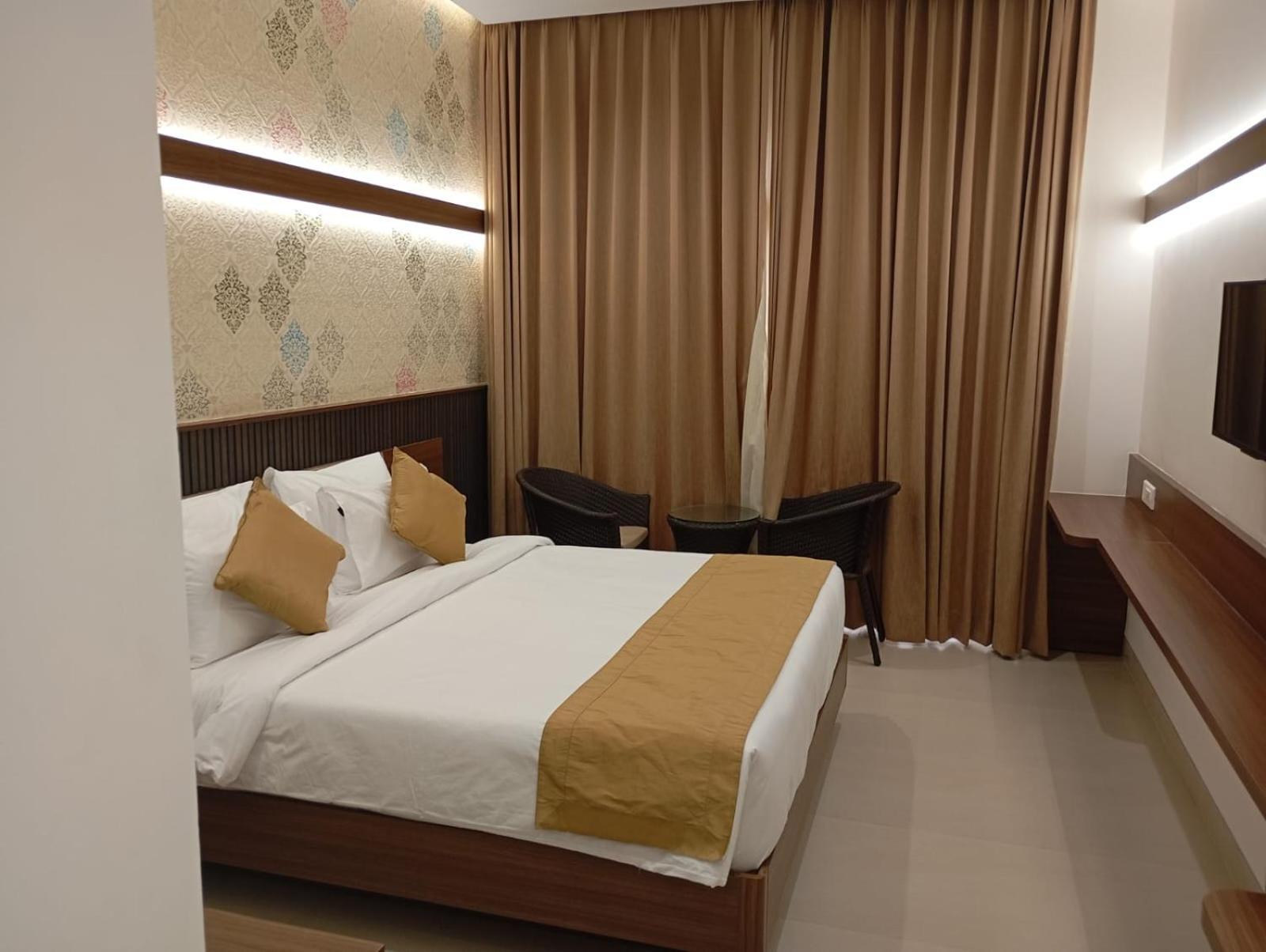 Highland Hotel 班加罗尔 外观 照片